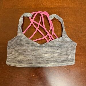 Lululemon Free to be Wild Bra (Size 4) Space Dye Grey Flashlight EUC